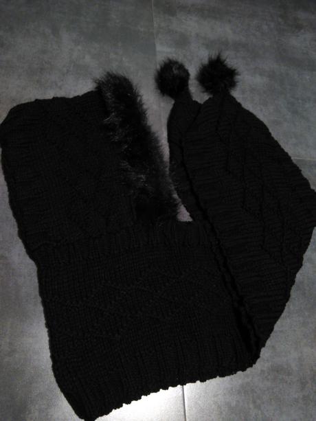 Teplý štrikovaný šál s kapucňou, victoria's secret,m