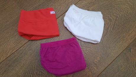 6x nohavičky v.134, 134