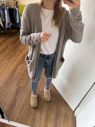 Dlhy sveter sivý, s