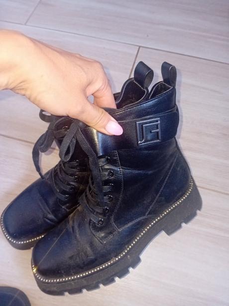 Kratke cizmy ccc, 38