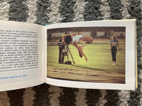 Atletika/atlásky-prvé vyd.1988,