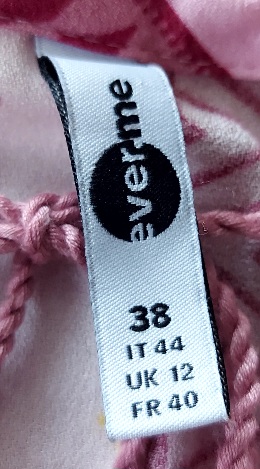 Vzorovaný rúžový top, 38