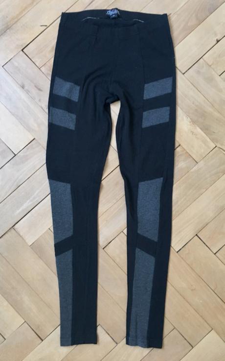 Chillin legíny, chilled chick,s