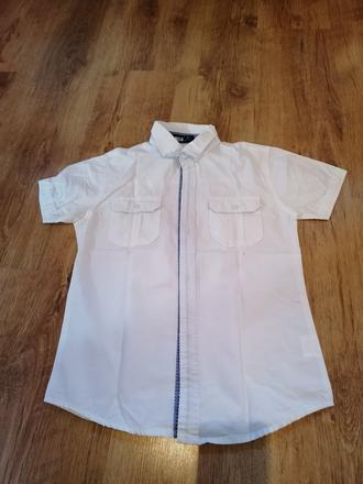 Chlapčenský oblek, 158