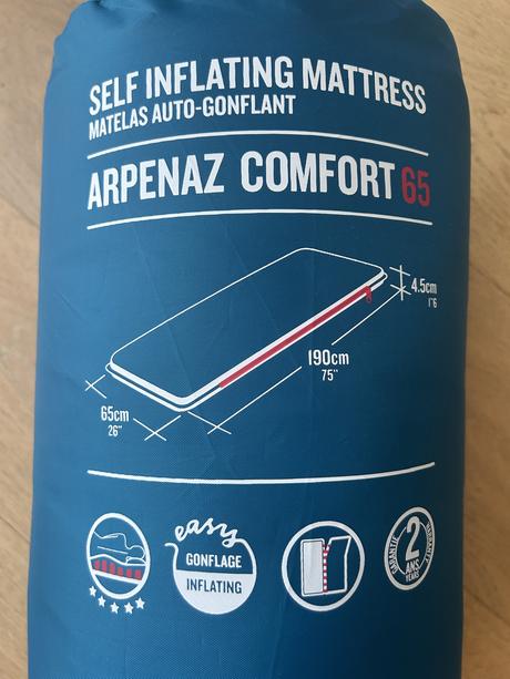 Kempingový samonafukovací matrac comfort 65 cm,