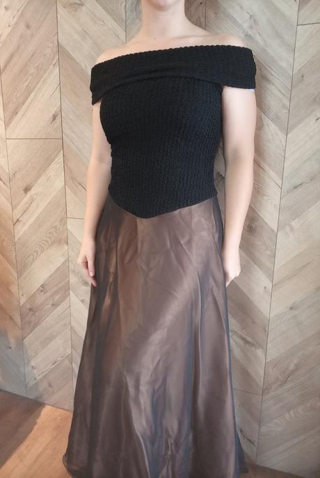 Spoločenské šaty, m