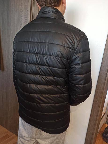 Prešívaná bunda, chapter young,m