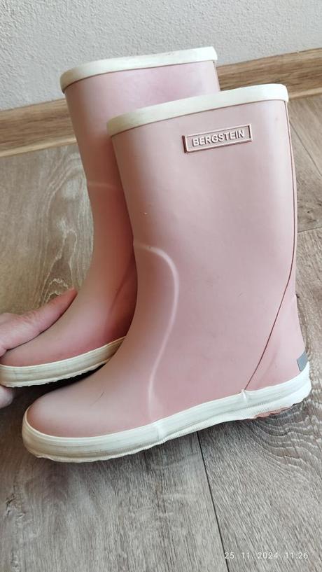 Gumáky bergstein, bergstein,32