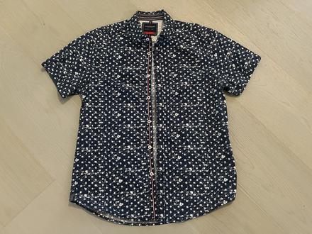 Pánska športová slim fit košeľa, m