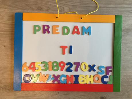 Magnetická tabuľa na zavesenie obojstranná,