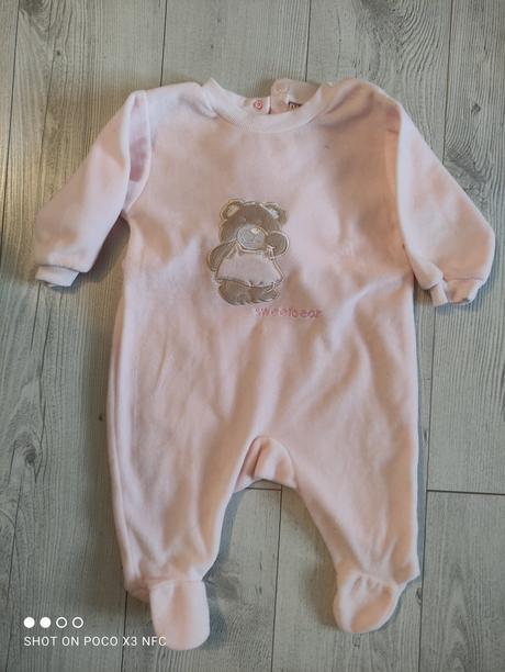 Velurove pyžamko, 74