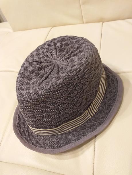 Klobucik, h&m,86