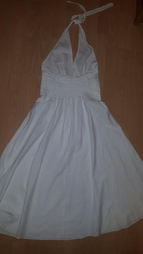 Biele ľanové šaty, 38