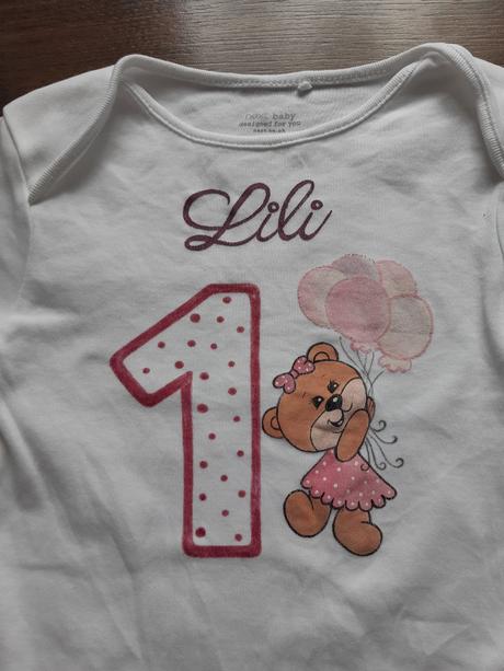 Body s napisom lili k prvym narodeninam, next,86