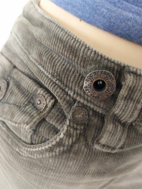 C 35znckove  kratase  esprit pekne raz oblecene, esprit,m