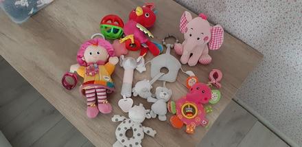Hračky pre bábätká,