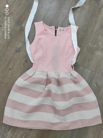 Ruzovo-biele saty, s