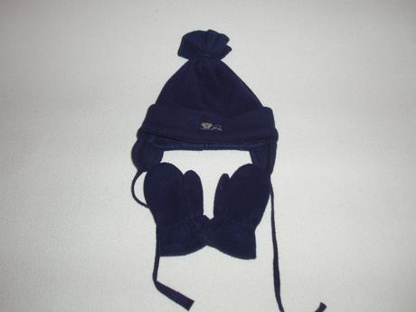 Čiapka na šnurovanie s rukavičkami, 74