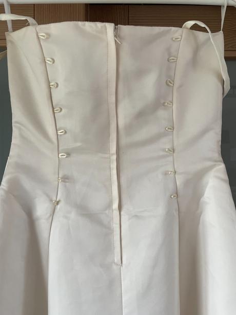 Svadobné / spoločenské šaty, m / s