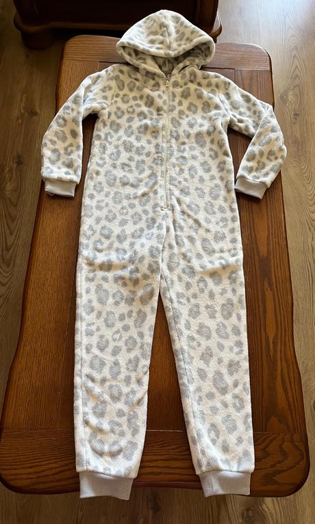 Teplé chlpaté pyžamko s kapucňou, f&f,128