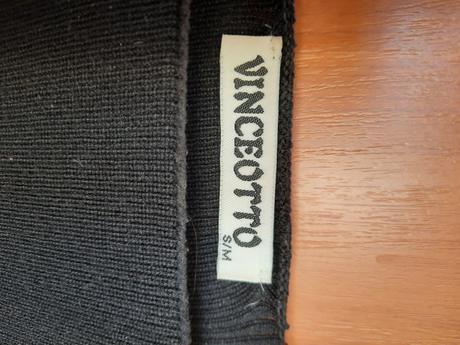 Veĺmi pekné šaty, m