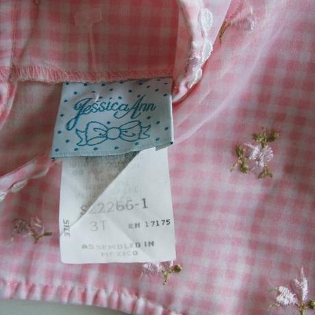 Sviatočné šaty, 98