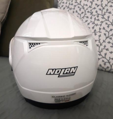Predám dámsku motorkársku prilbu zn.nolan "s", 