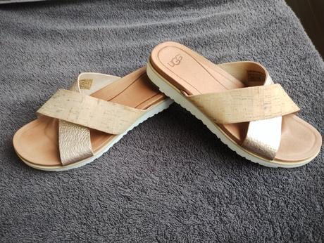 Šľapky, ugg,37