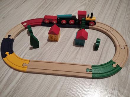 Drevený vláčik, 