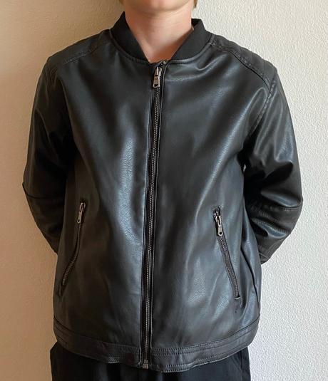 Vyteplena koženkova bunda pre fešaka, h&m,134