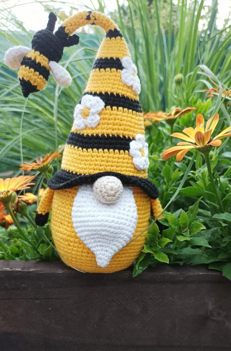 Háčkovany škriatok,