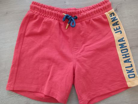 Kraťasy v 158/164, 146