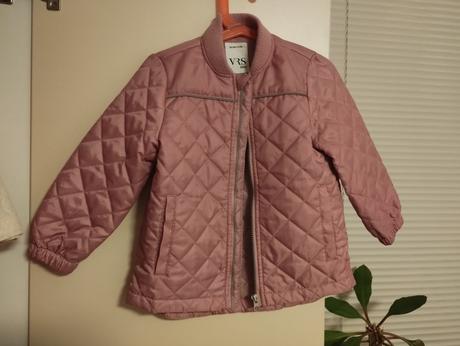 Prechodná bundička, 104