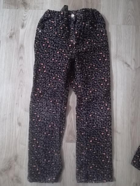 Menčestrové nohavice, 116