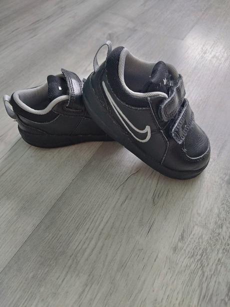 Tenisky, nike,22