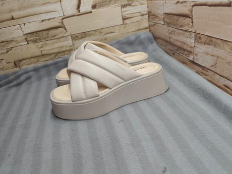 Vagabond 36 - dámske béžové kožené šľapky, vagabond,36