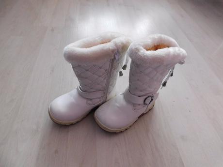 Biele zimné čižmy č.29, 29