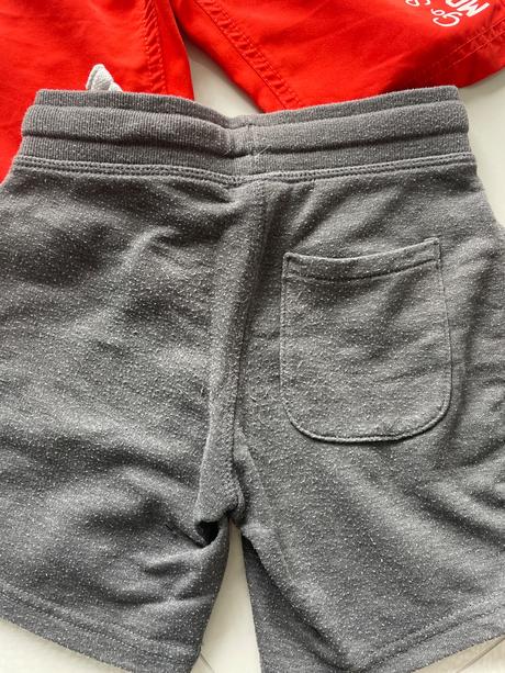 Kraťasy 2ks, c&a,110