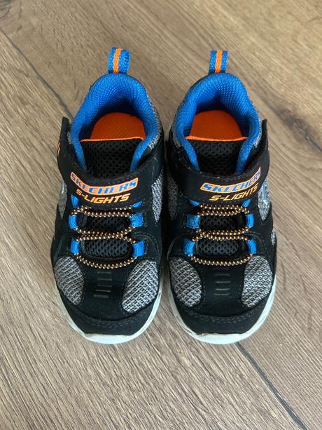 Detske svietiace tenisky skechers, skechers,24