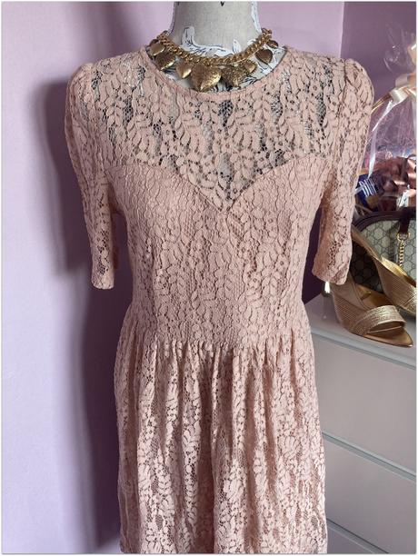 Krajkované mini šaty about you - veľkosť 40, l