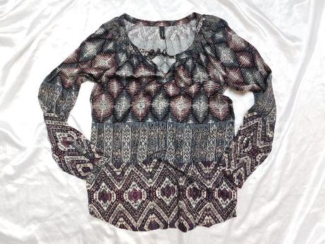 Pekna kvalitna bluzka, 36