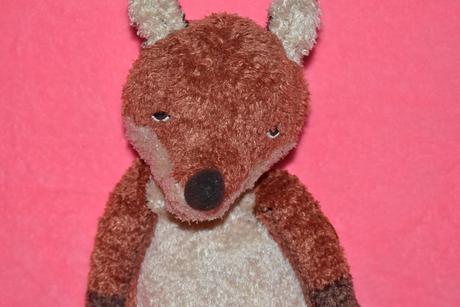 Líška klappar rav ikea, 