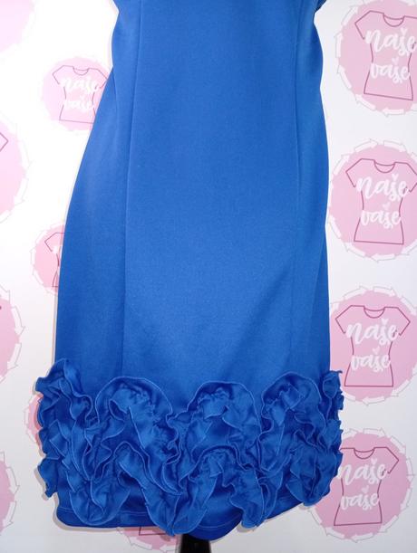 Kráľovský modré šaty, 40