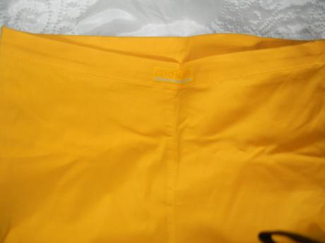 Žlté 3/4 nohavice zn. keyo, s