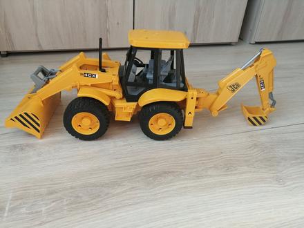 Bruder traktor jcb s predným nakladačom a bagrom,