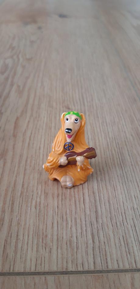 Nekompletné kinder postavičky,