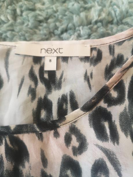 Ľahká blúzka s leo vzorom next, next,s