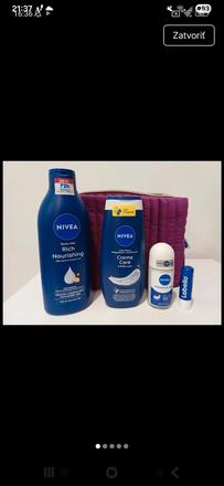 Dámska kozmetická taštička nivea creme care,