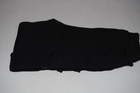 Kapsáčové čierne nohavice, 134