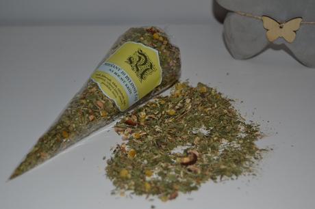 Čaj na bolesť krížov miešaný z 10 byliniek,